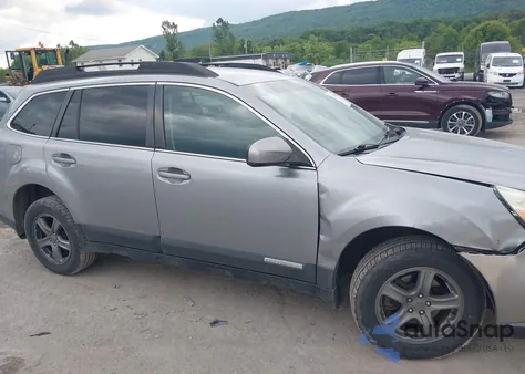 2010 Subaru Outback 2.5I Premium из США, поврежденный, VIN 4S4BRBCC7A3385813